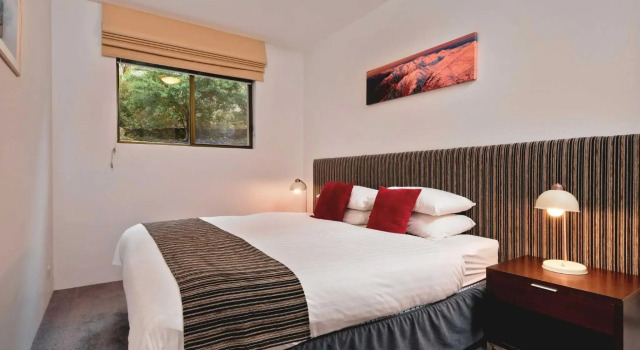 Lantern 2 bedroom Terrace with panoramic mountain view