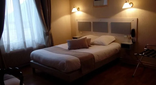 Hotel Restaurant le Florentin, Забронировать Отель Отели Соммы с завтраком, Завтраки