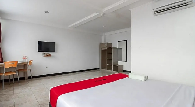 RedDoorz near Citimall Sukabumi