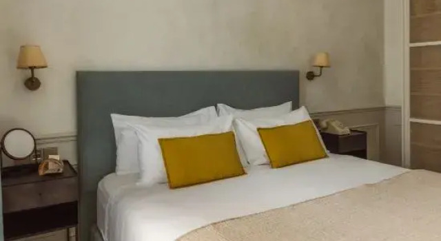 Номер Superior HOY Paris - Yoga Hotel