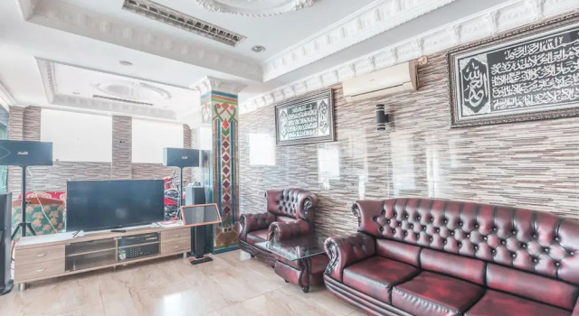Fallinda Hotel by OYO Rooms