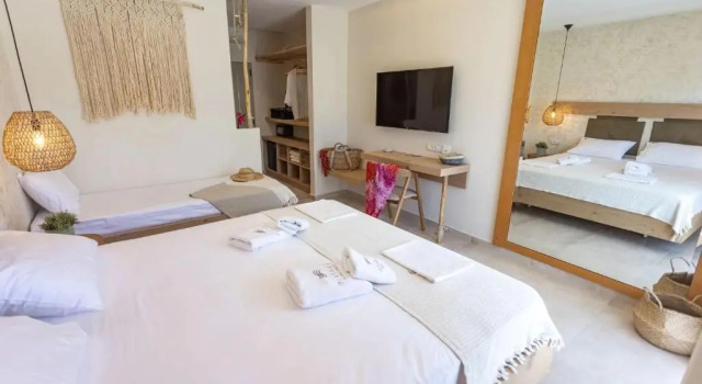 Номер Deluxe Plataria Seaside Resort