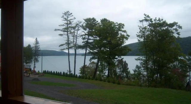 Студия Cobblescote on the Lake