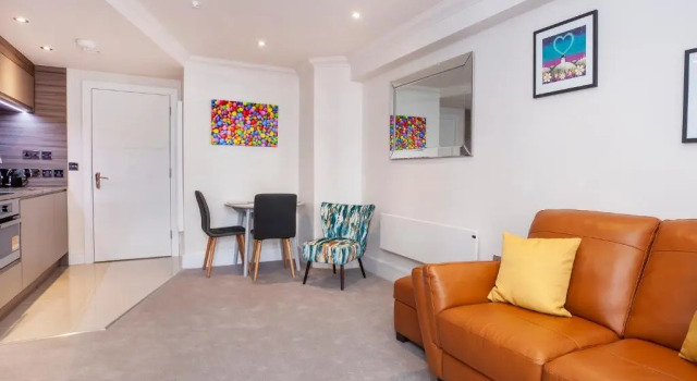 Cocoa Suites Luxury Apartments, Забронировать Апартаменты/квартира Апартаменты Йорка, рядом с Автостоянка "Юнион-Террас", Апартаменты/квартира