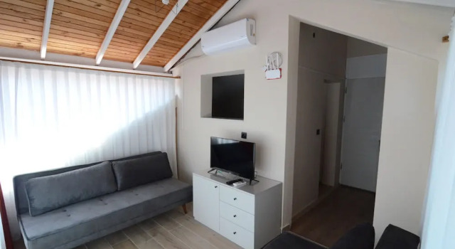 Номер Standard Пентхаус с балконом и с видом на бассейн Arda Apart Hotel