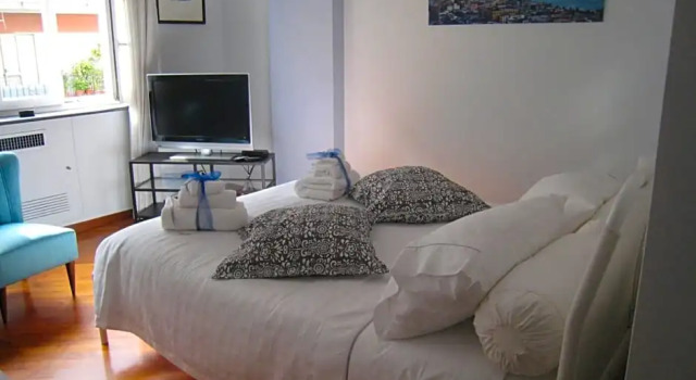 BB Dimora Tafuri, Book Hotel Hoteller i Salerno med parkering, Parkering