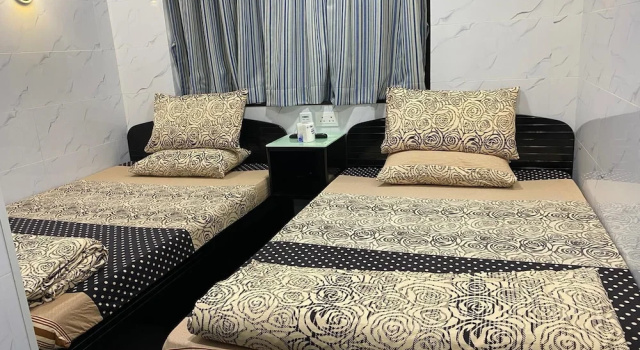 Номер Deluxe First Inn 24 HOUR RECEPTION 10TH F, Block D & E CHUNGKING MANSION TST
