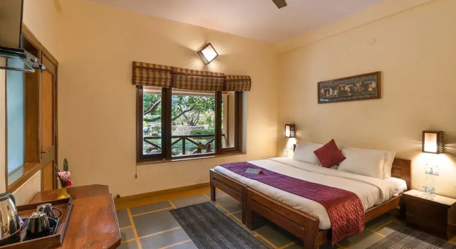 Номер Premium Corbett Wild Resort - A River Access Property