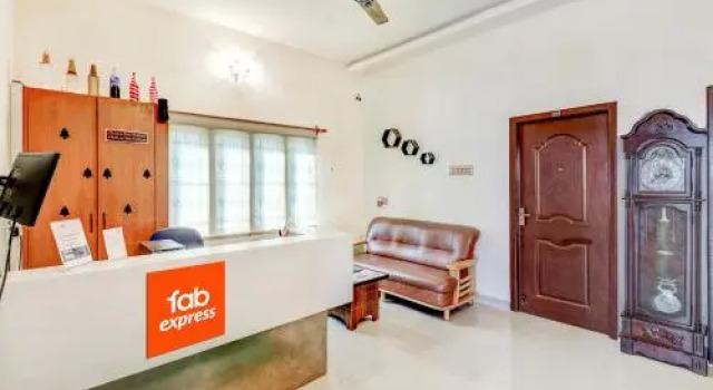 OYO 1474 Apartment Perungudi, Забронировать Апартаменты/квартира Отели штата Тамилнада с завтраком, Завтраки