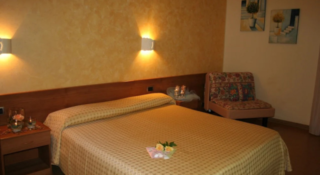 Трёхместный номер Standard с балконом Hotel Diamante
