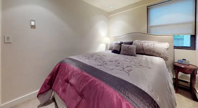 Luxury 1 Bedroom Mountain Vacation Rental, 100 Yards To Gondola In Lionshead Village, Забронировать Апартаменты/квартира Отели Вейл с бассейном, Бассейн