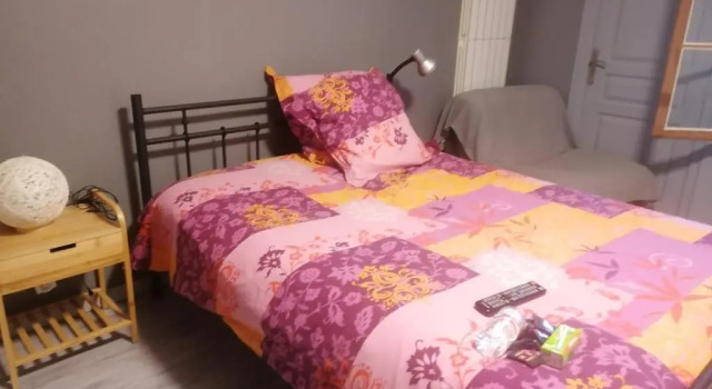 Chambre 23m2 SAINT GIRONS wifi, Rezervasyon Otel Saint-Girons Pyrénées Ariégeoises Regional Park