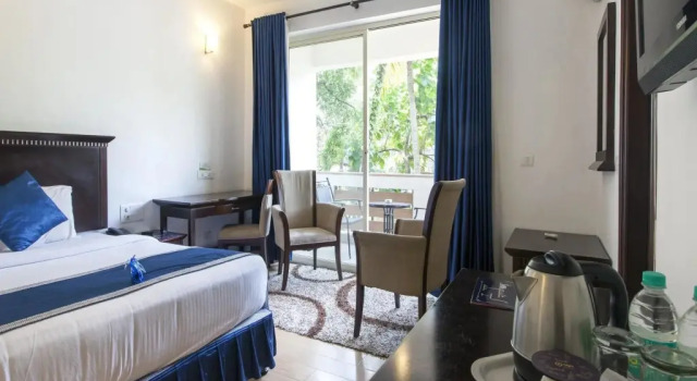 Meraden Opus, Varaa Hotelli 4 tähden hotellit kohteessa Goa, 4*
