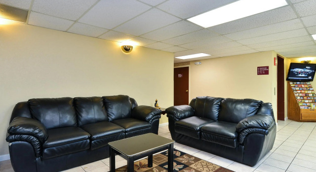 American Inn Evansville, Prenota Hotel Hotel a Indiana con parcheggio, Parcheggio