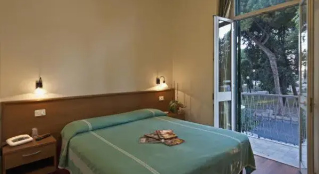 Трёхместный номер Standard Hotel Firenze