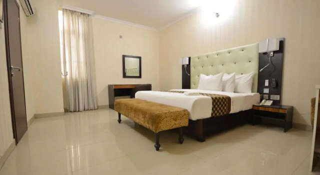 Номер Royal Lakeem Suites - Agboyin Surulere