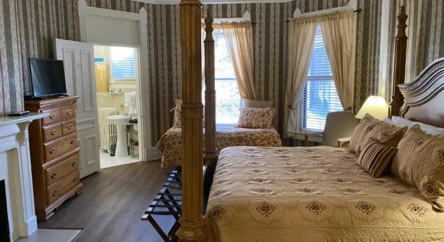 Номер Deluxe 1898 Waverly Inn