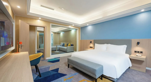 Люкс Holiday Inn Express Chengdu Tianfu Square by IHG