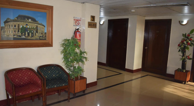 Hotel De Mall, Book Hotel Hotels in Islamabad with Parking, Parking