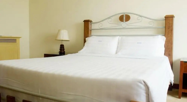 Одноместный номер Deluxe с балконом Gulu Churchill Courts Hotel