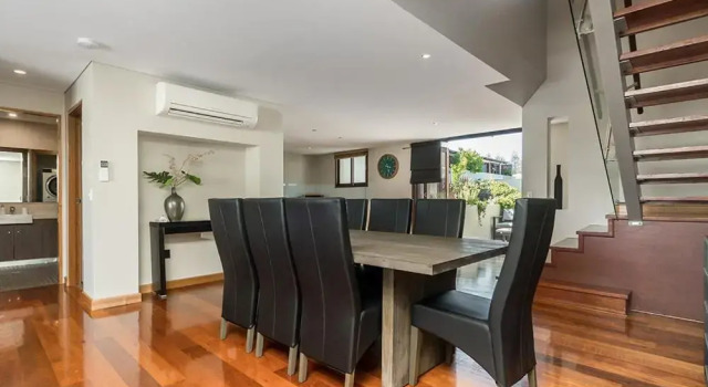 Byron Bay Accom Unit 5 21-25 Fletcher Street - A Seventh Summer