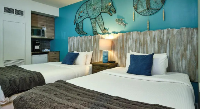 Четырёхместный номер Deluxe Skwachàys Lodge