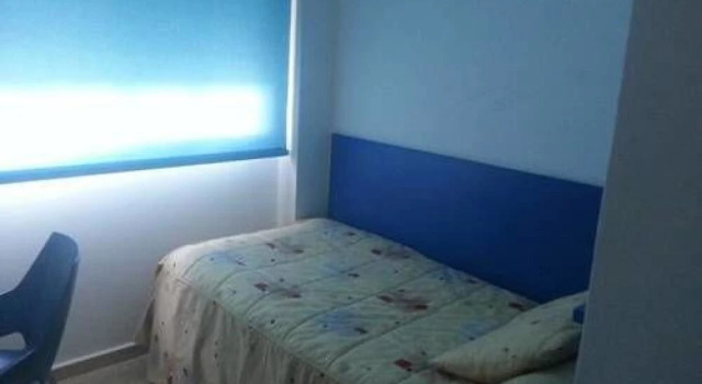 Albergue Xuvenil Lug 2, Забронировать Отель Луго Lugo Province, рядом с Римские стены Луго