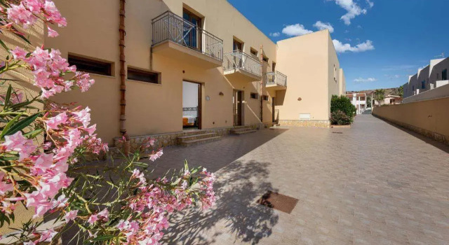 Case vacanza Al Paradise, Prenota Hotel Hotel a Sicilia con parcheggio, Parcheggio