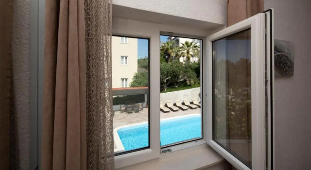 Apartments Bevanda, Забронировать Апартаменты/квартира Отели Подстраны с парковкой, рядом с Туристический центр Подстраны, Парковка