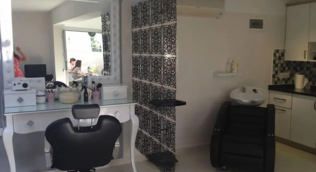 Dilek Otel, Забронировать Отель Отели Гумульдур 3 звезды, 3*