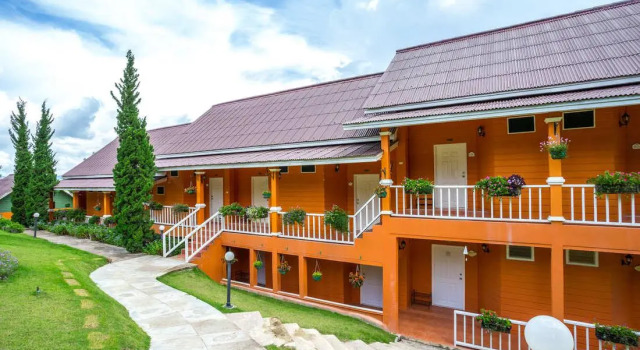 Номер Standard Phukaew Resort & Adventure Park