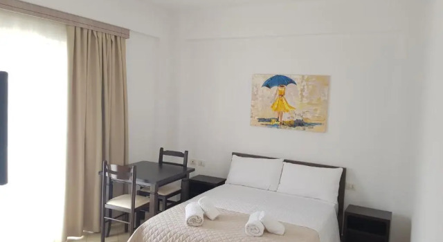 Трёхместная студия Standard Atlantis Hotel & Apartments