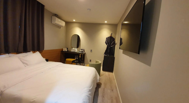 Двухместный номер Standard Brown-Dot Hotel