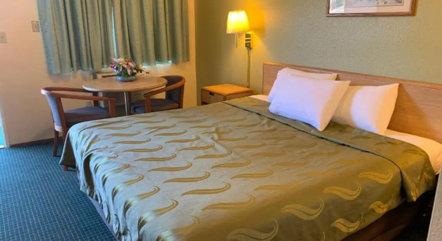 Regency Inn