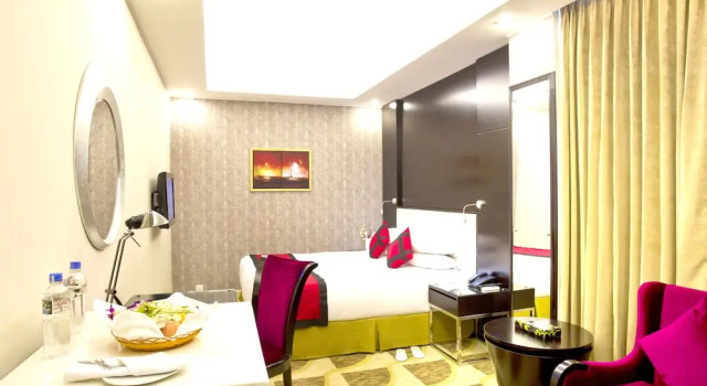 Двухместный номер Executive с красивым видом из окна Innotel Luxury Business Hotel