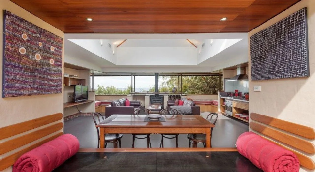Summer House