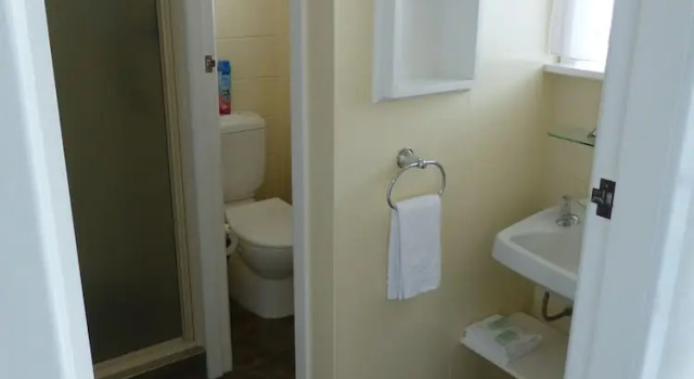 Люкс Цокольный этаж c 1 комнатой Totara Lodge Motel