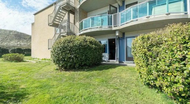 Апартаменты Lovely Apartment With Patio