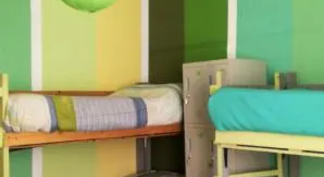 Green Secret Hostal, Забронировать Отель Вальпараисо область Вальпараисо, рядом с Yuguslavo Walk