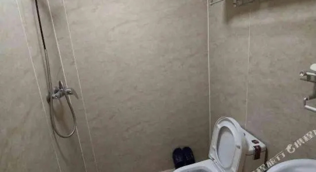 Jinquan Hotel, Забронировать Отель Цзинань Шаньдун