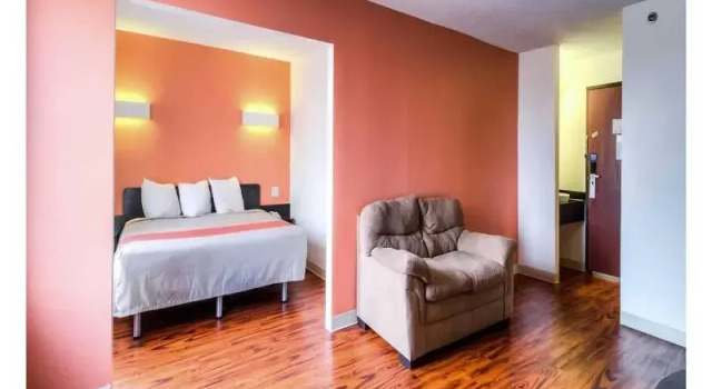 Двухместный люкс Motel 6-Lansing, IL - Chicago South