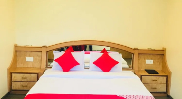 Двухместный люкс Business с видом на город Отель New Uttam Hira Palace