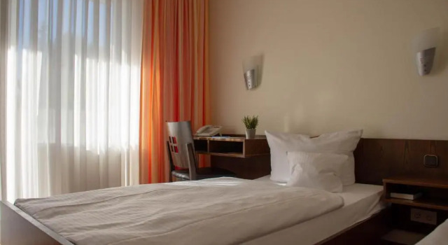 Hotel Restaurant Rothkopf, Забронировать Отель Ойскирхен Северный Рейн-Вестфалия