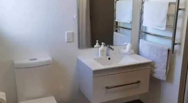 Апартаменты Classic Milford Road Apartments