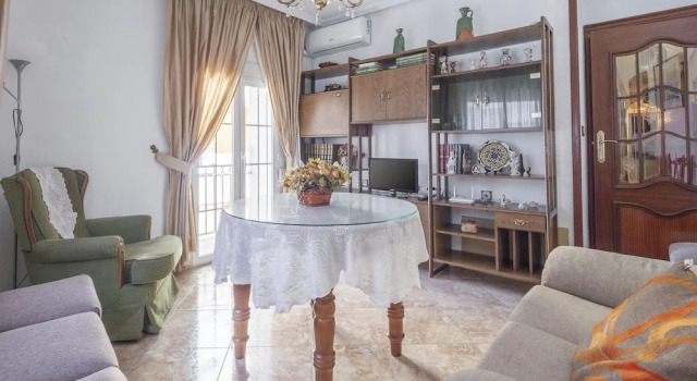 Simplistic Apartment in Ubeda near Clock Tower, Забронировать Апартаменты/квартира Апартаменты Убеда, рядом с Музей оливкового масла и уксуса, Апартаменты/квартира