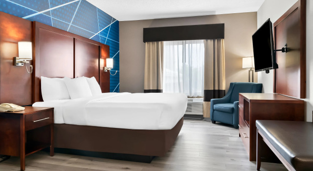 Comfort Suites Southfield/Detroit