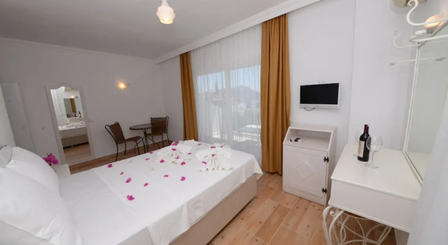 Номер Deluxe с балконом и с видом на море Neruda Hotel