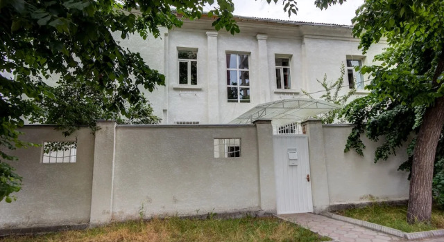 Hostel Frunze
