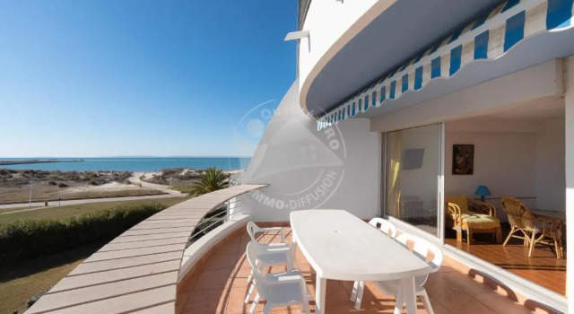 AS4269 - Studio cabine direct sur plage vue mer et parking privé et numéroté