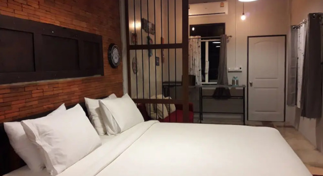 Baan Hotelier Resort